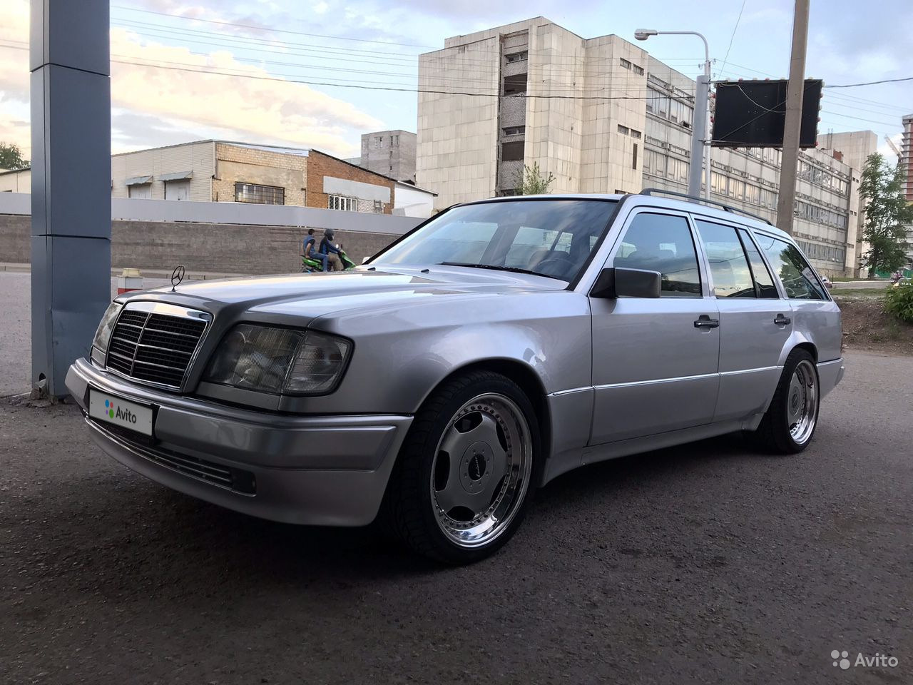 1993 Mercedes E320 универсал а-ля 